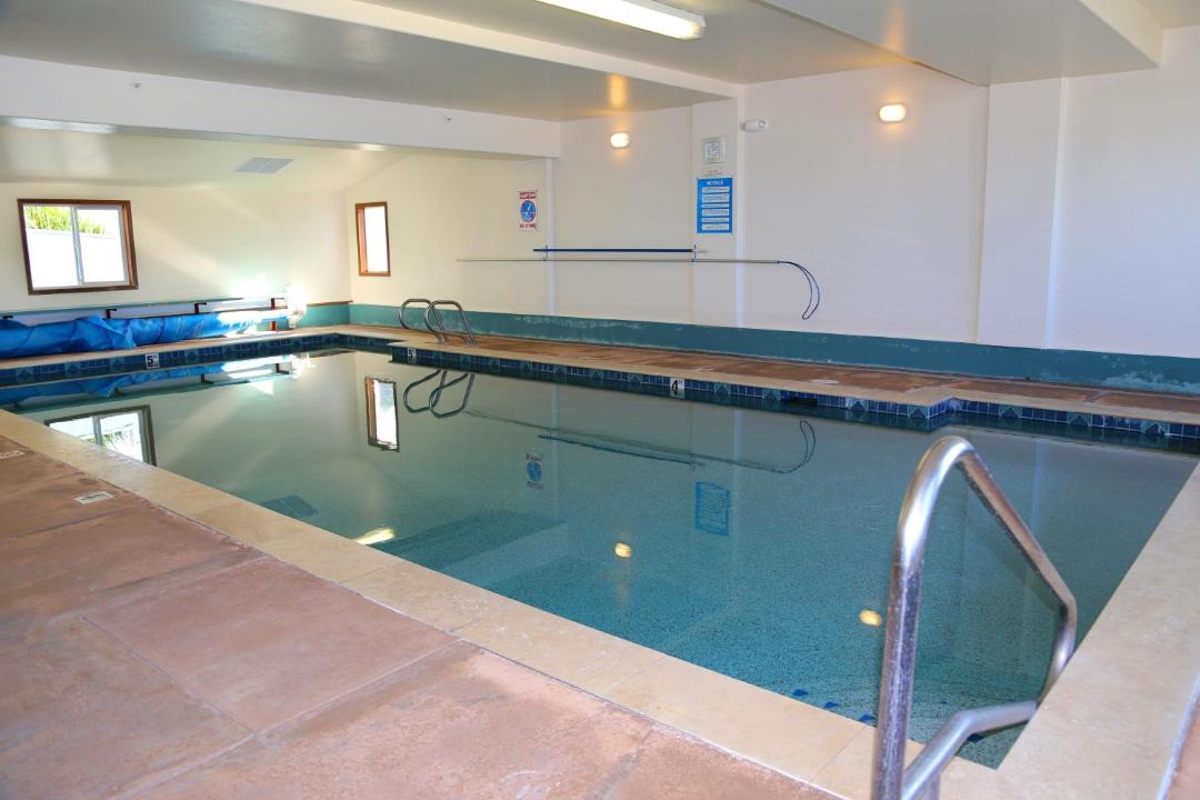 Photo of Others in Nelscott