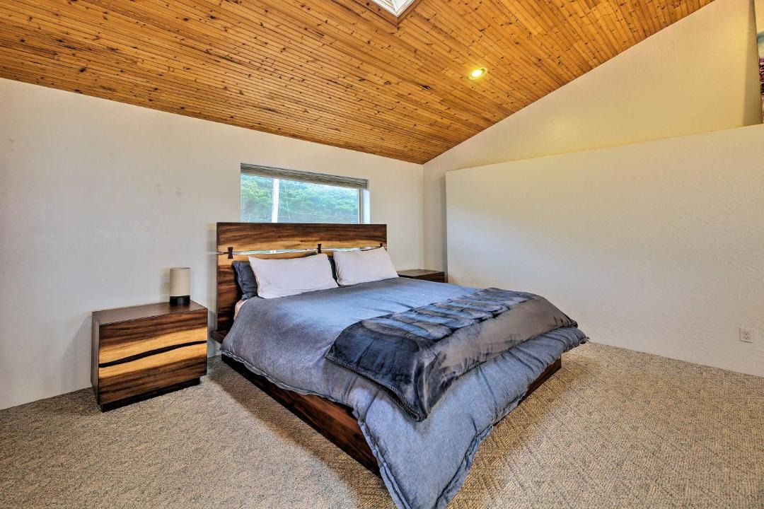 Photo of Others in Waldport