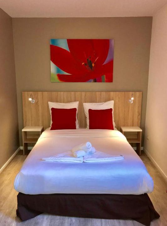 Photo of Bedroom in Saint-Leu