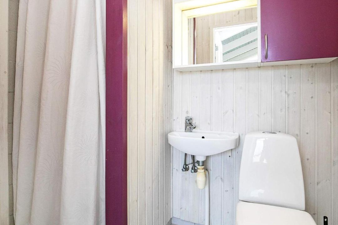 Photo of Bathroom in Hou