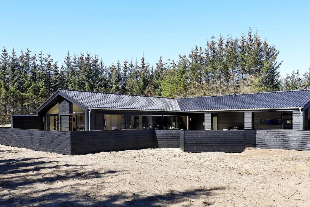 Photo of Buildings in Aalbaek