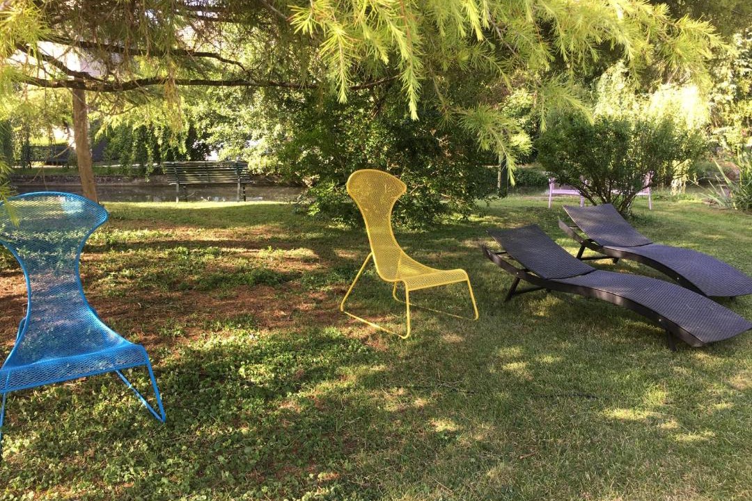 Photo of Others in Fontenille-Saint-Martin-d'Entraigues