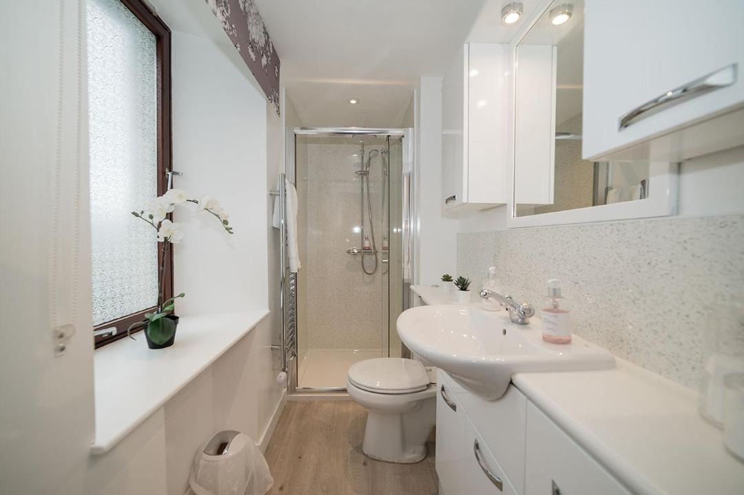 Photo of Bathroom in Lerwick