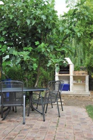 Photo of Others in Moigny-sur-Ecole