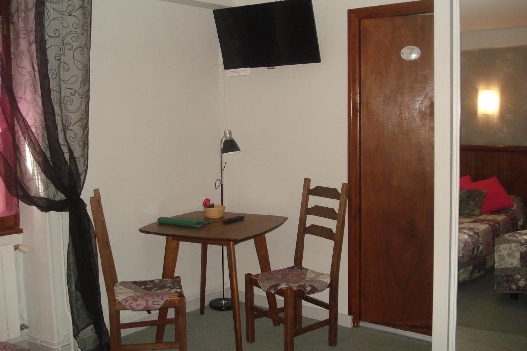 Photo of Others in Saint-Cyprien-sur-Dourdou