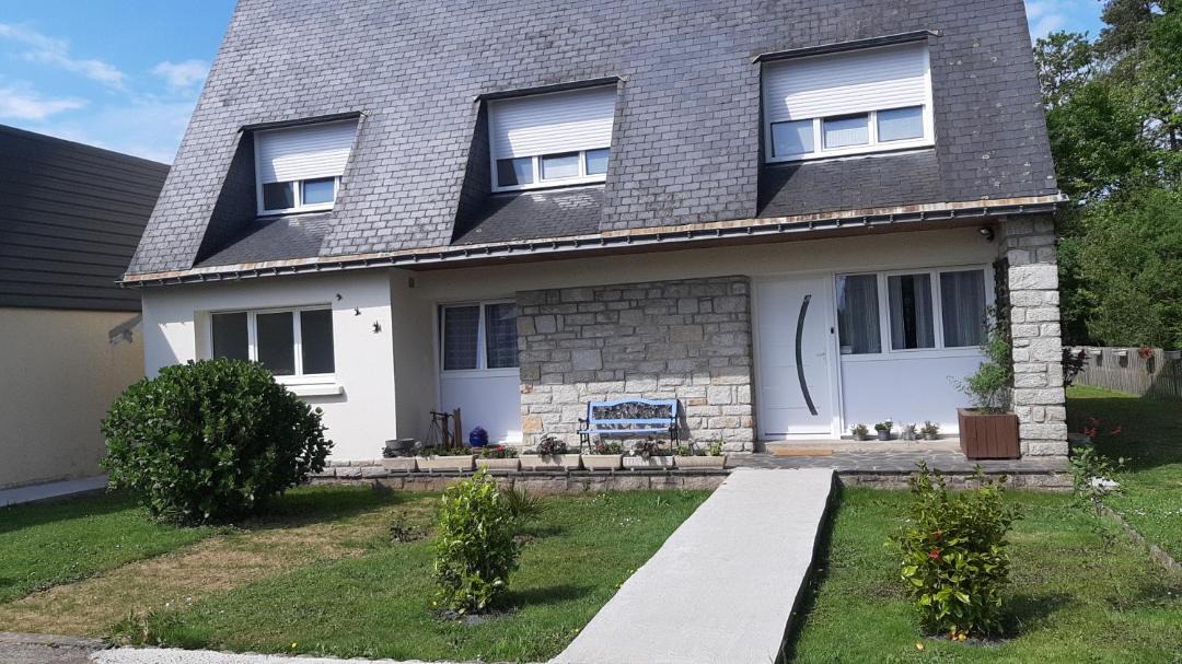 Photo of Buildings in Questembert