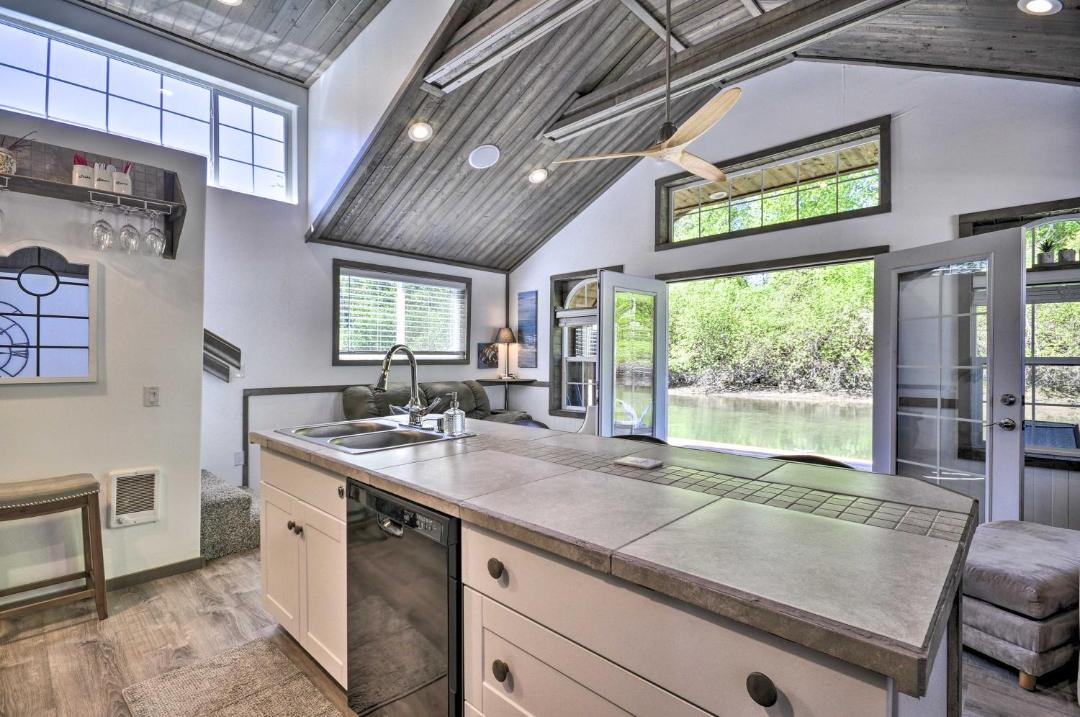 Photo of Kitchen in Vancouver