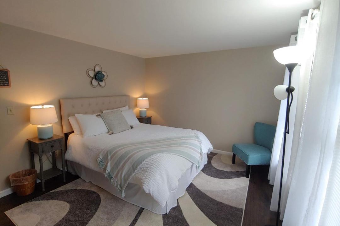 Photo of Bedroom in North Creek