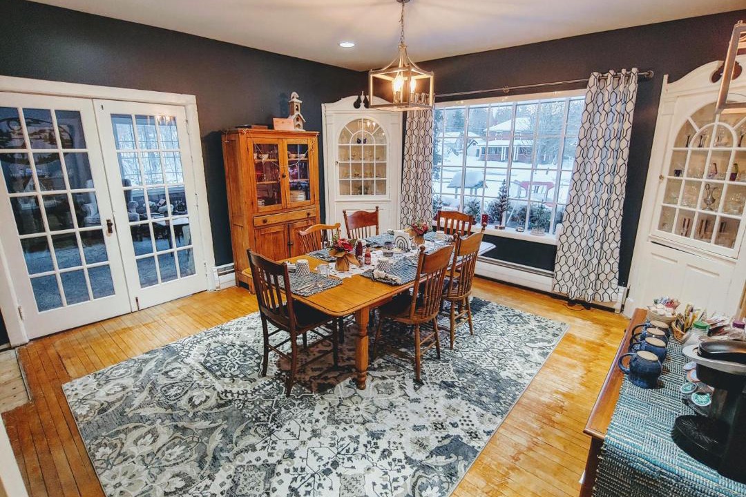 Photo of Livingroom in North Creek