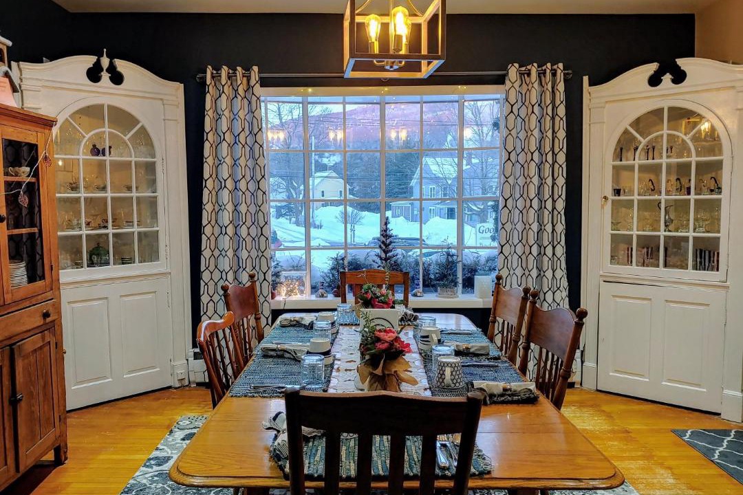 Photo of Livingroom in North Creek