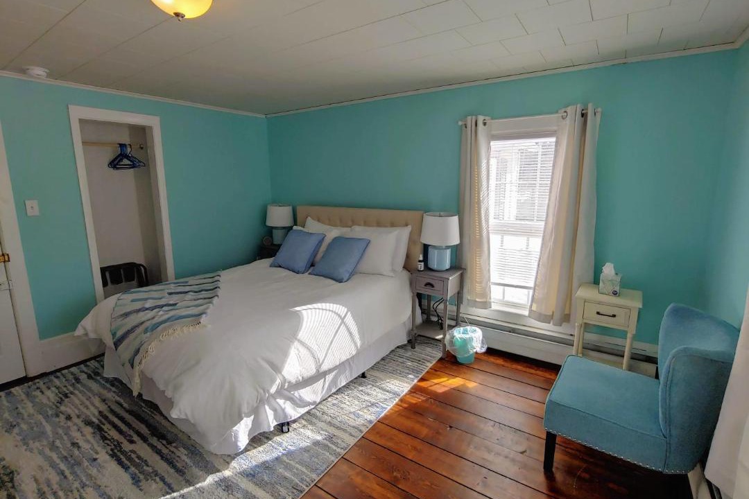 Photo of Bedroom in North Creek