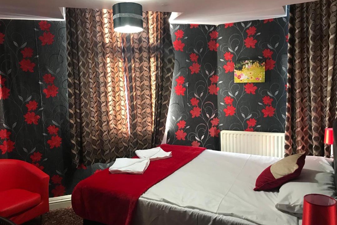 Photo of Others in Southall Broadway