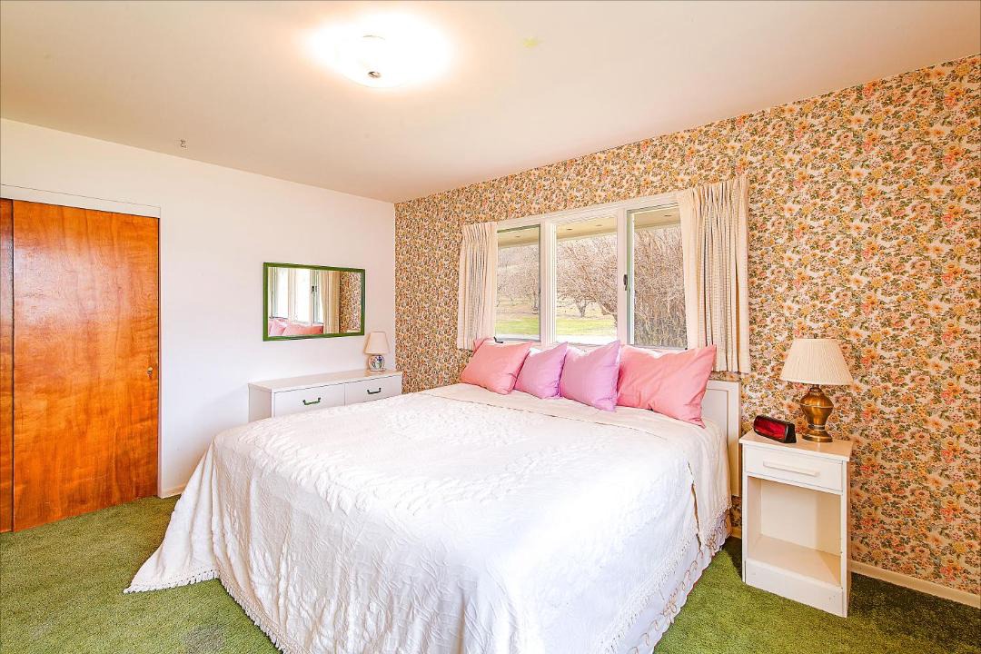 Photo of Bedroom in Oroville