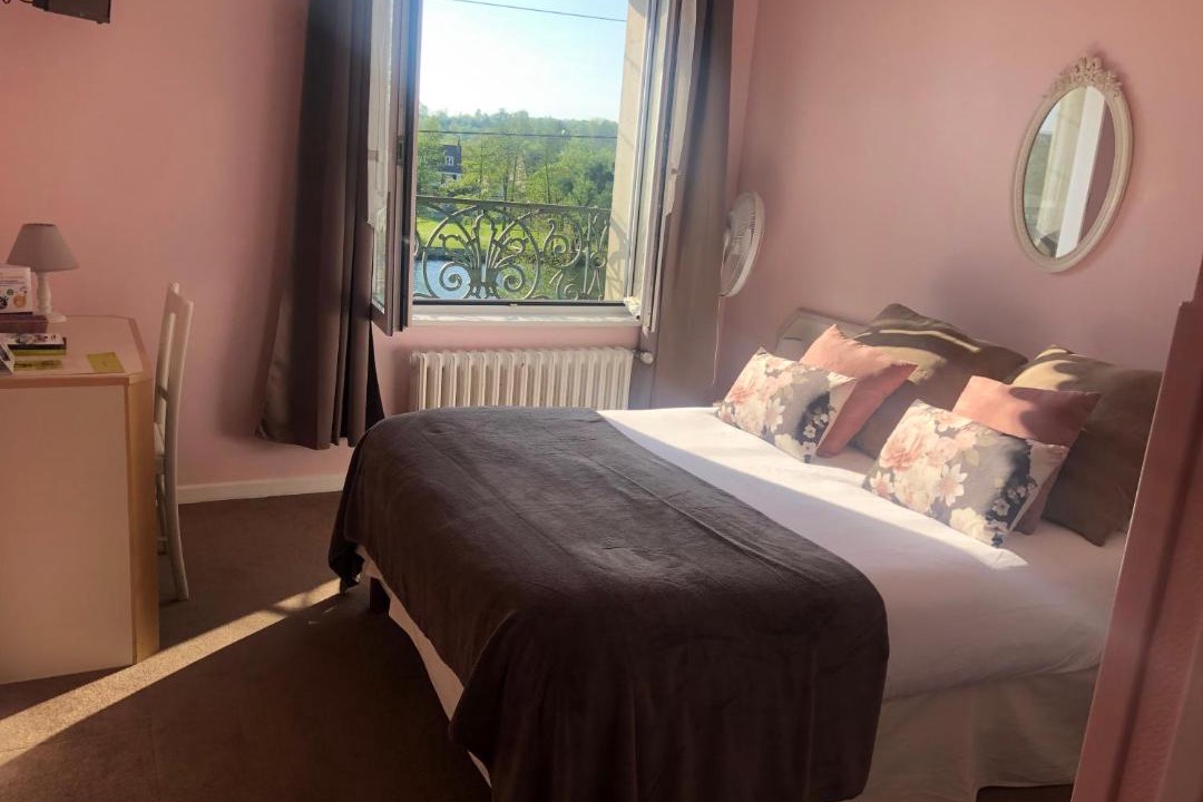 Photo of Others in Saint-Leu-dEsserent