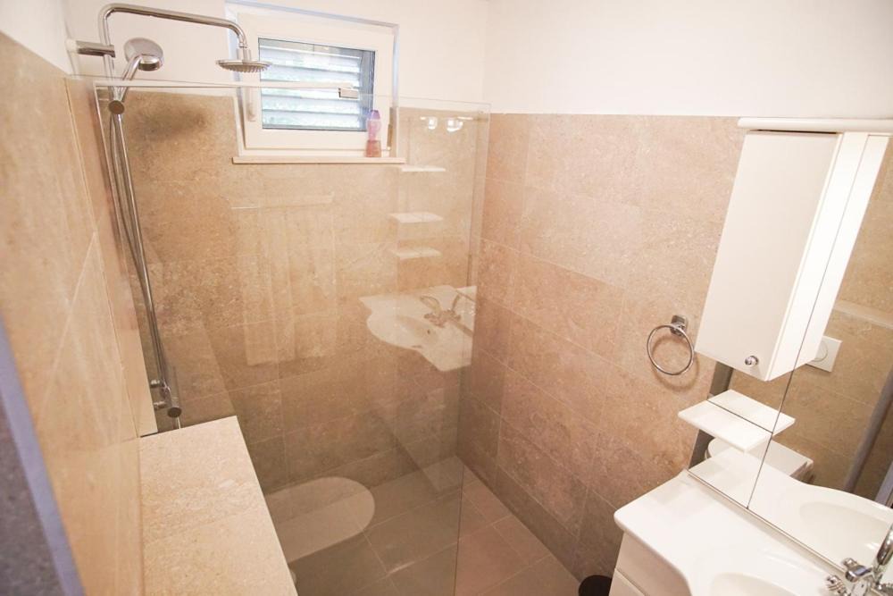 Photo of Bathroom in Slano