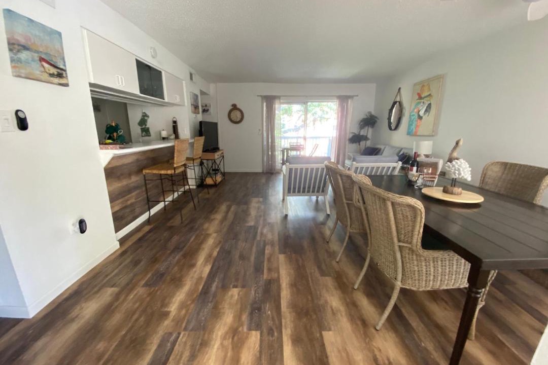 Photo of Livingroom in Bayview