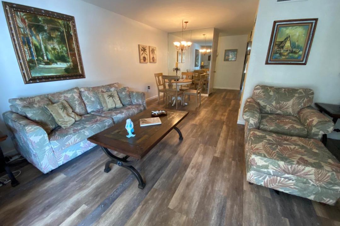Photo of Livingroom in Bayview