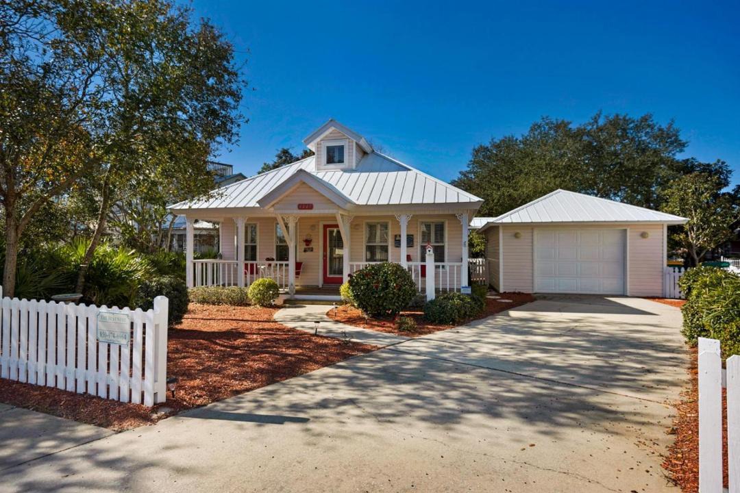 Photo of Others in Clipper Cove