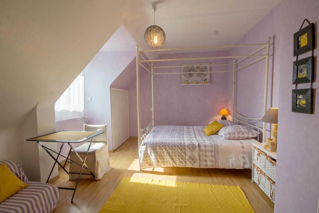 Photo of Bedroom in Plescop