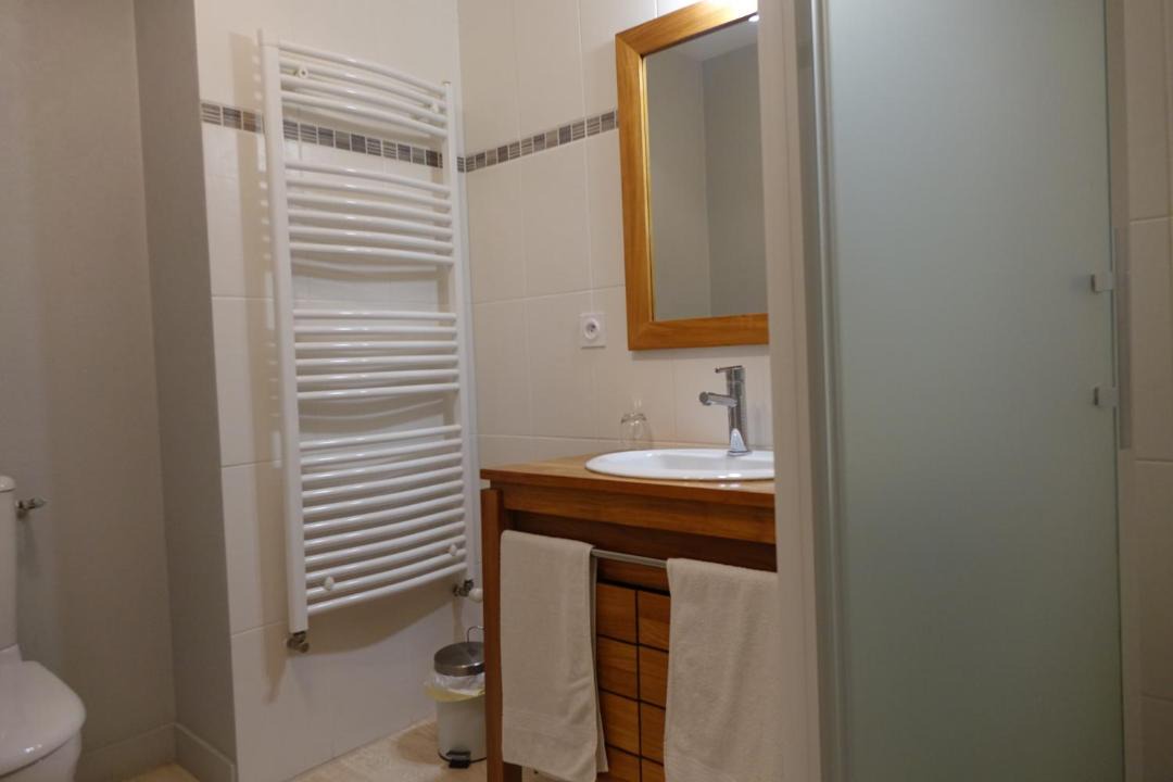 Photo of Bathroom in Malestroit