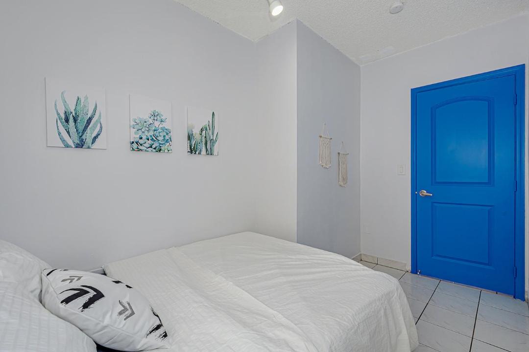 Photo of Bedroom in North Bay Village