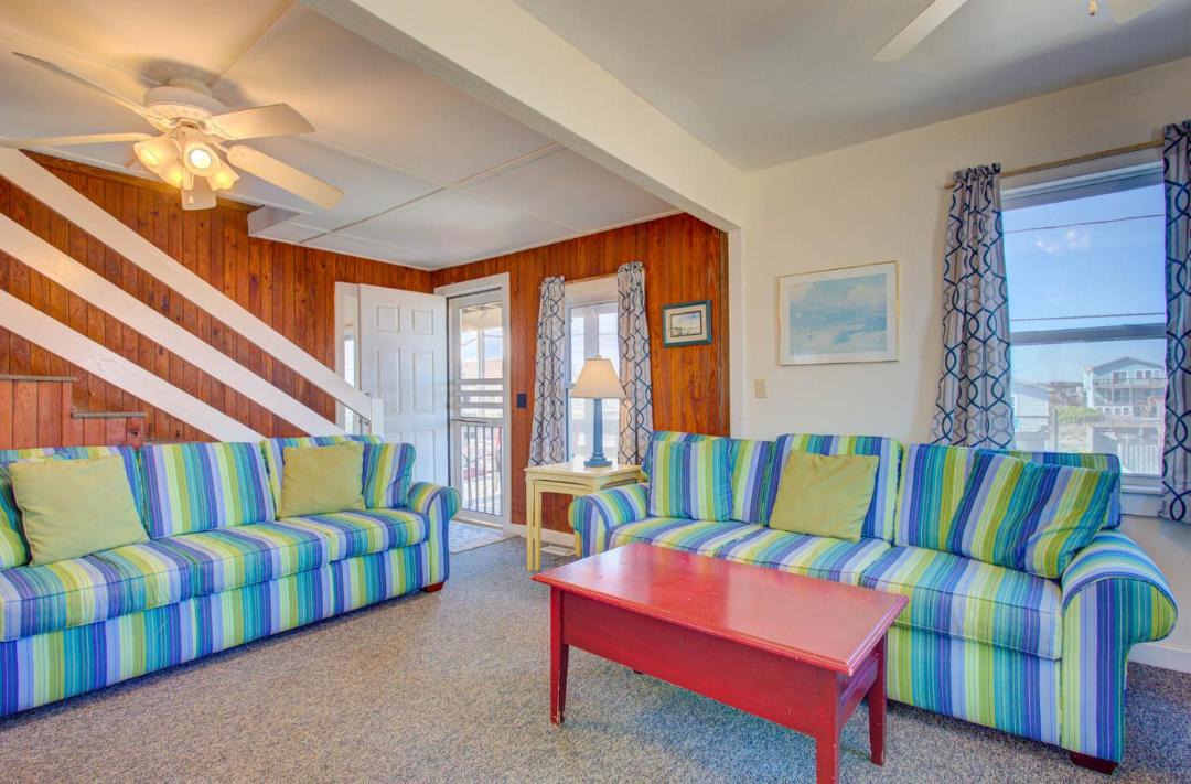 Photo of Livingroom in Kitty Hawk