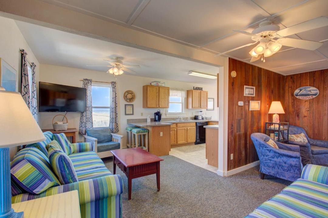 Photo of Livingroom in Kitty Hawk