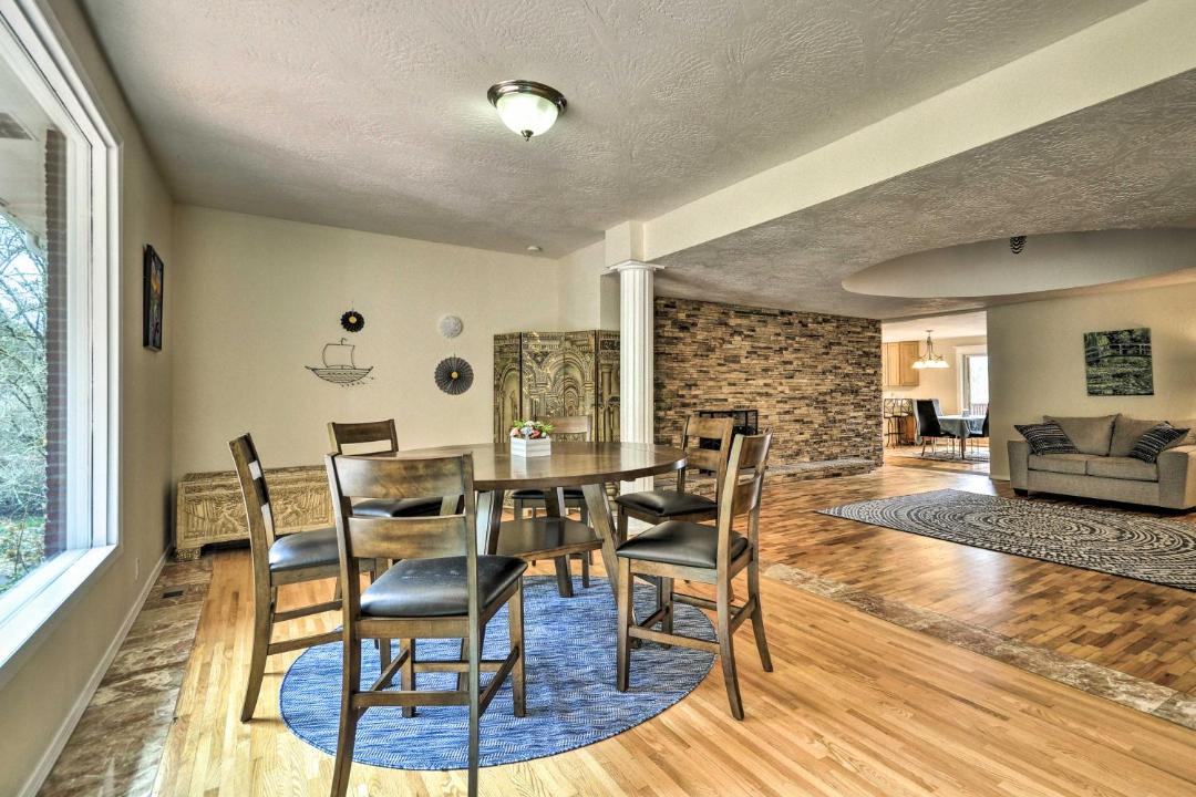 Photo of Others in Kelso