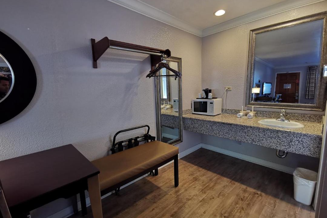 Photo of Bathroom in Woodland