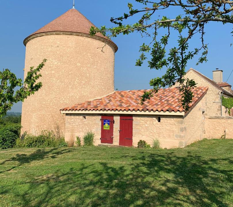 Photo of Others in Autry-Issards