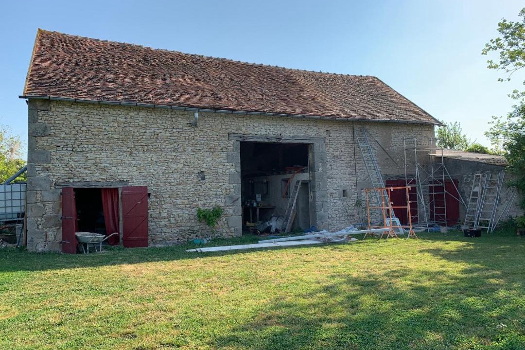 Photo of Others in Autry-Issards