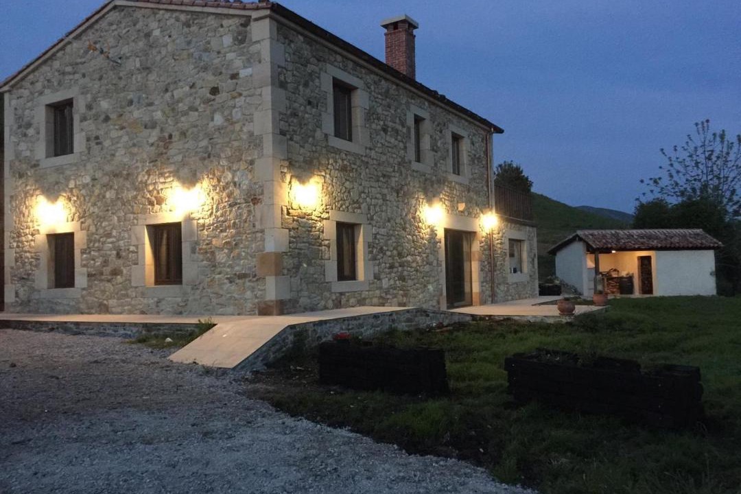 Photo of Others in Abionzo