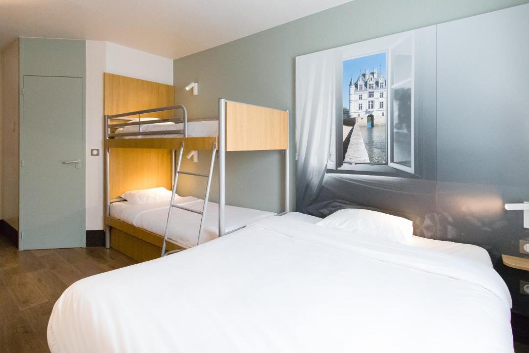 Photo of Bedroom in Tours
