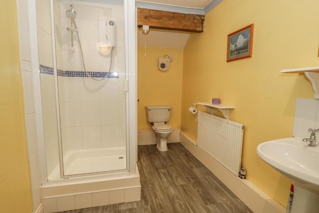 Photo of Bathroom in Amlwch