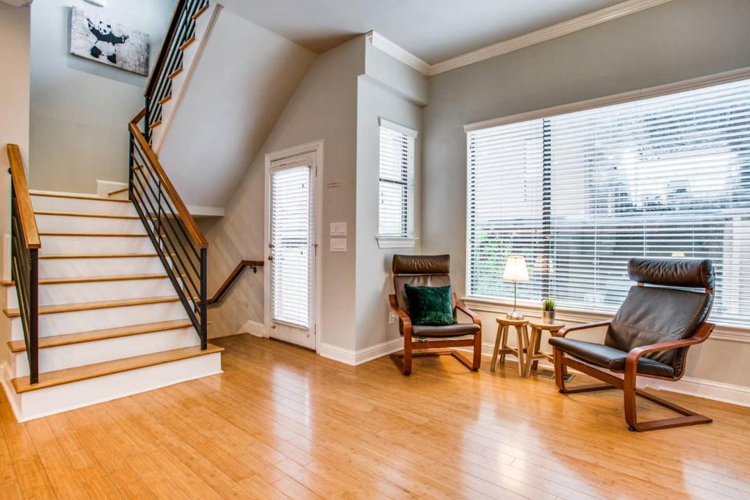 Photo of Livingroom in Oak Lawn