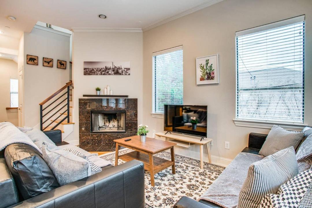 Photo of Livingroom in Oak Lawn