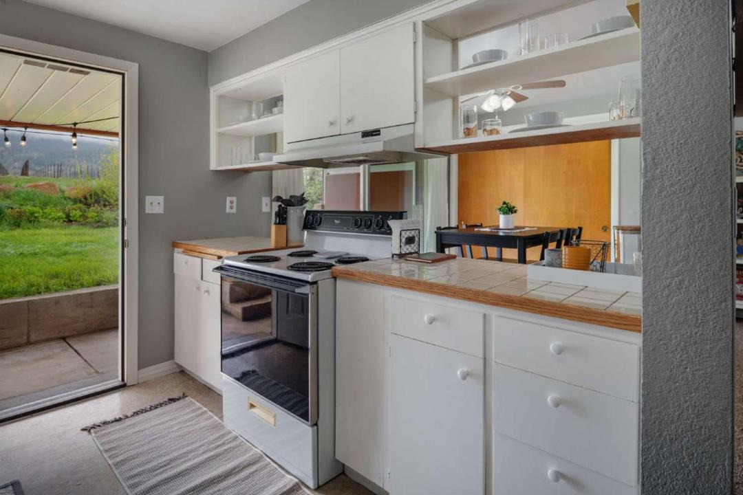 Photo of Kitchen in Newberg