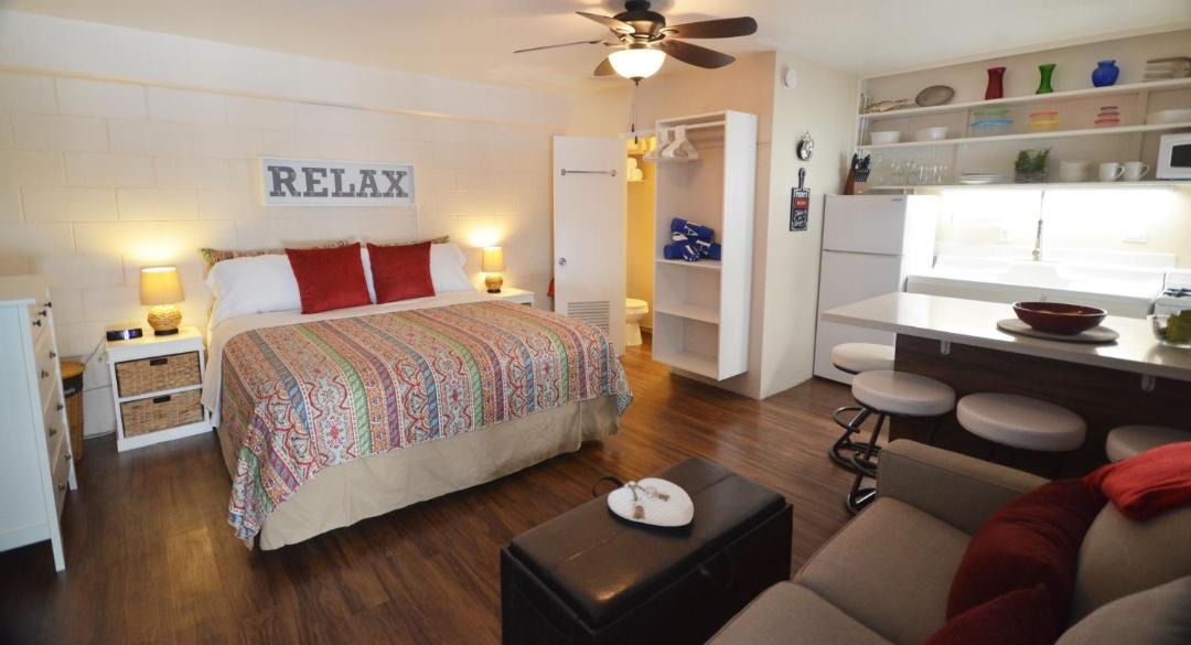 Photo of Bedroom in Waikiki