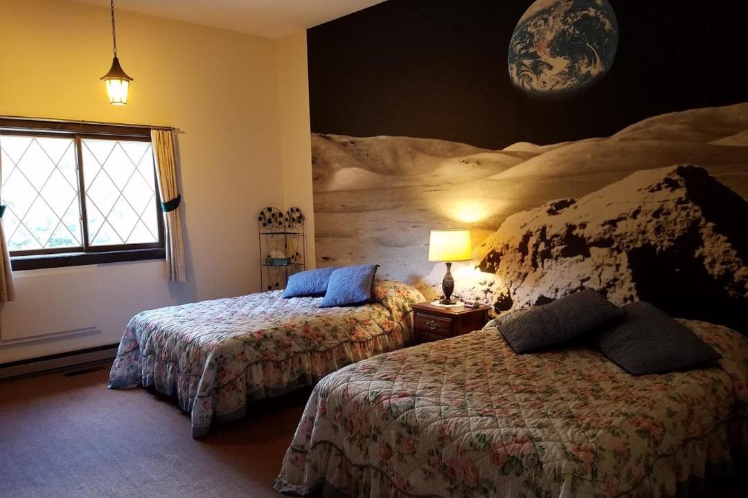 Photo of Others in Albany