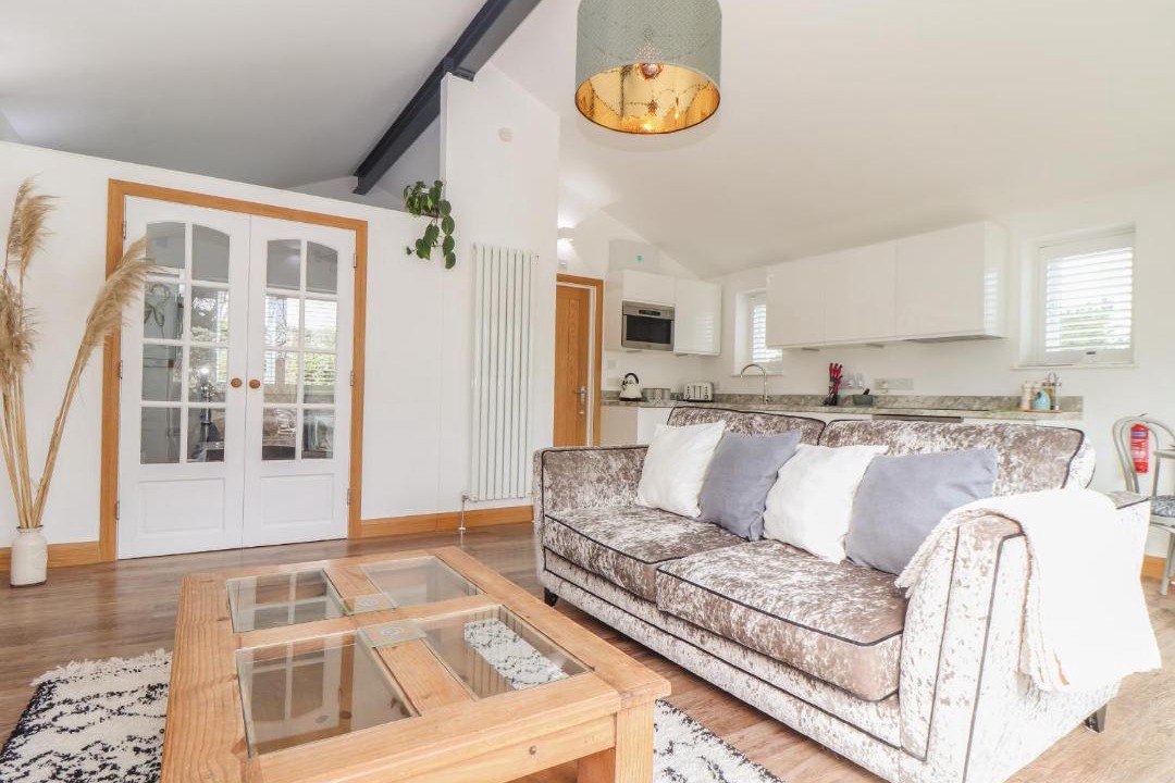 Photo of Others in Mabe