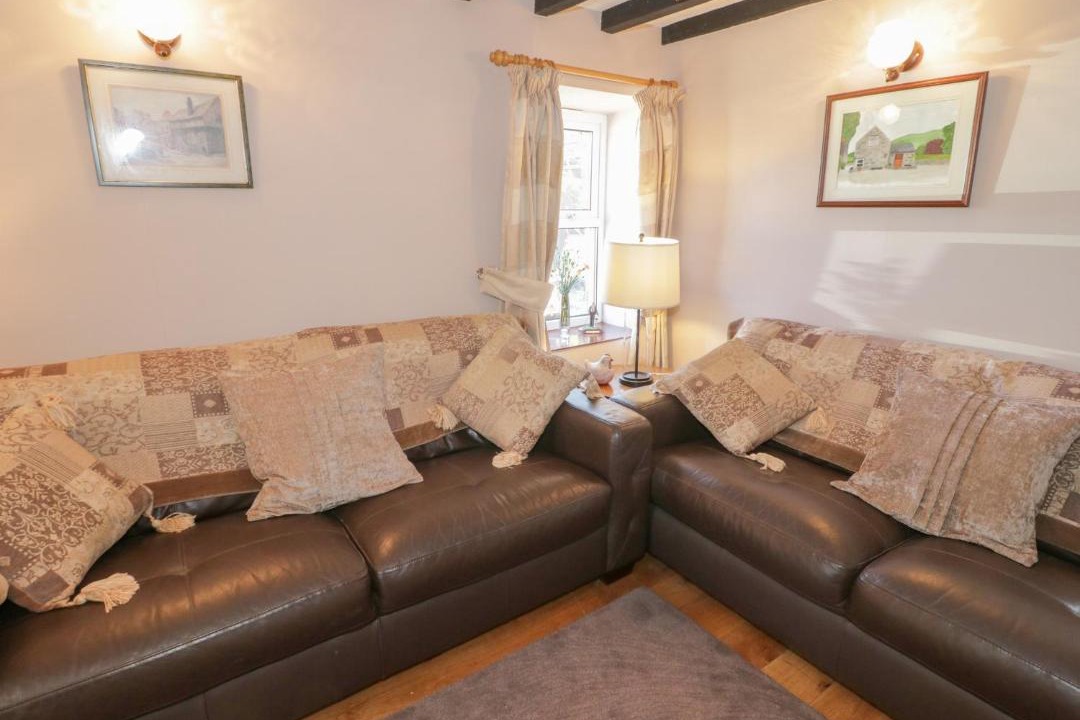 Photo of Livingroom in Henryd