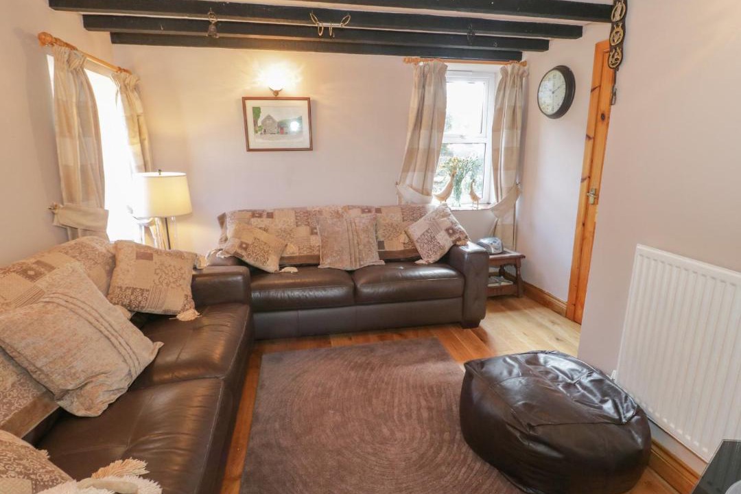 Photo of Livingroom in Henryd