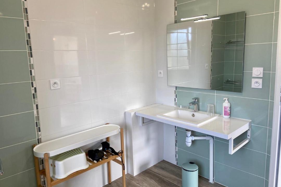 Photo of Bathroom in Seigy