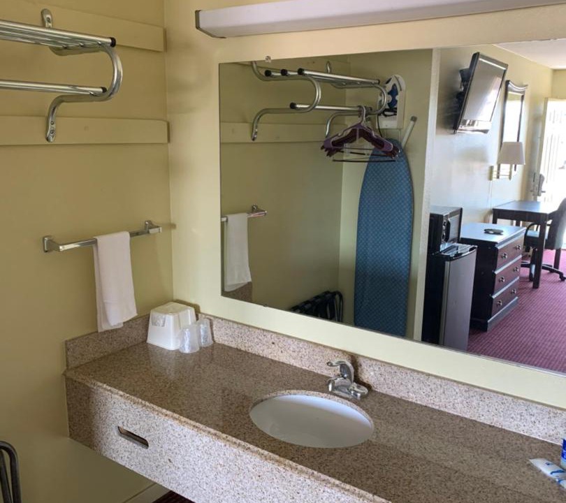 Photo of Bathroom in Prentiss