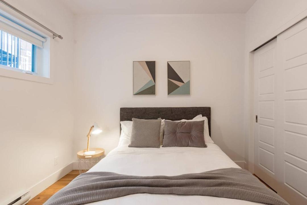 Photo of Bedroom in Little Italy
