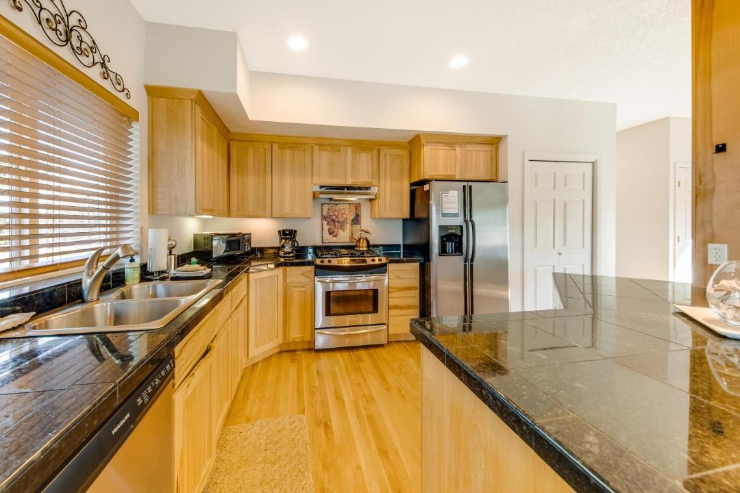 Photo of Kitchen in Agate Beach