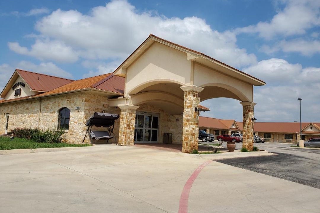 Photo of Others in Floresville