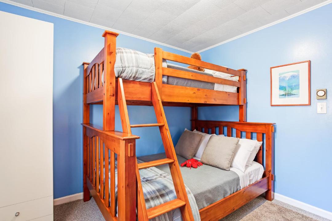 Photo of Others in Seal Cove