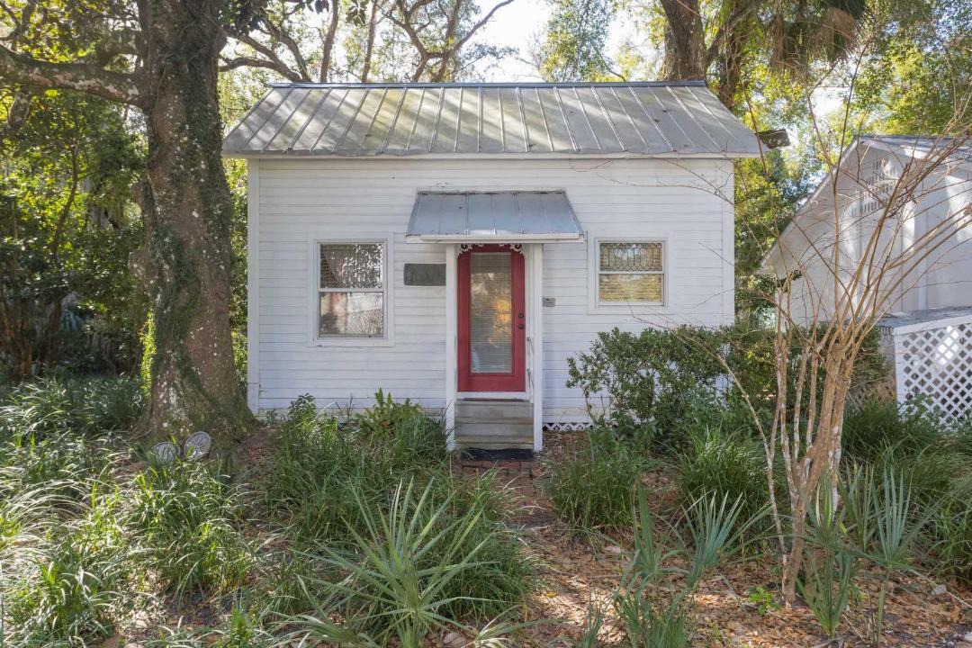 Photo of Others in Micanopy