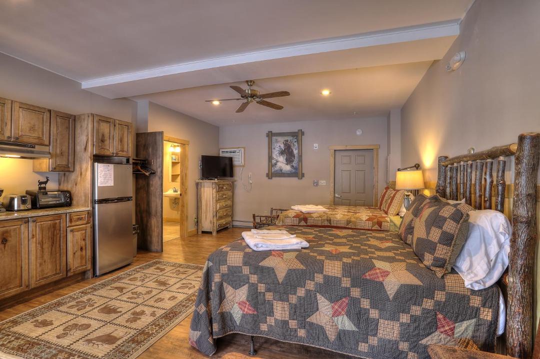 Photo of Others in Oquossoc